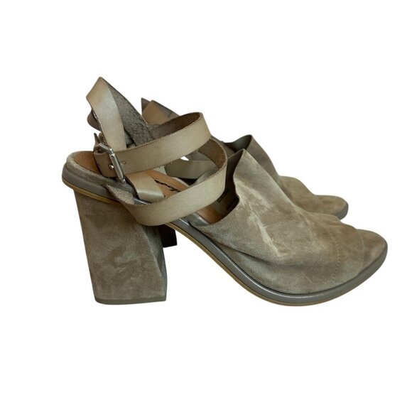 Free People See Ya There Suede Sandals Ankle Buckle Chunky Heels Size 41 10 US - Picture 2 of 13